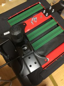 座面裏 ひっくり返して固定